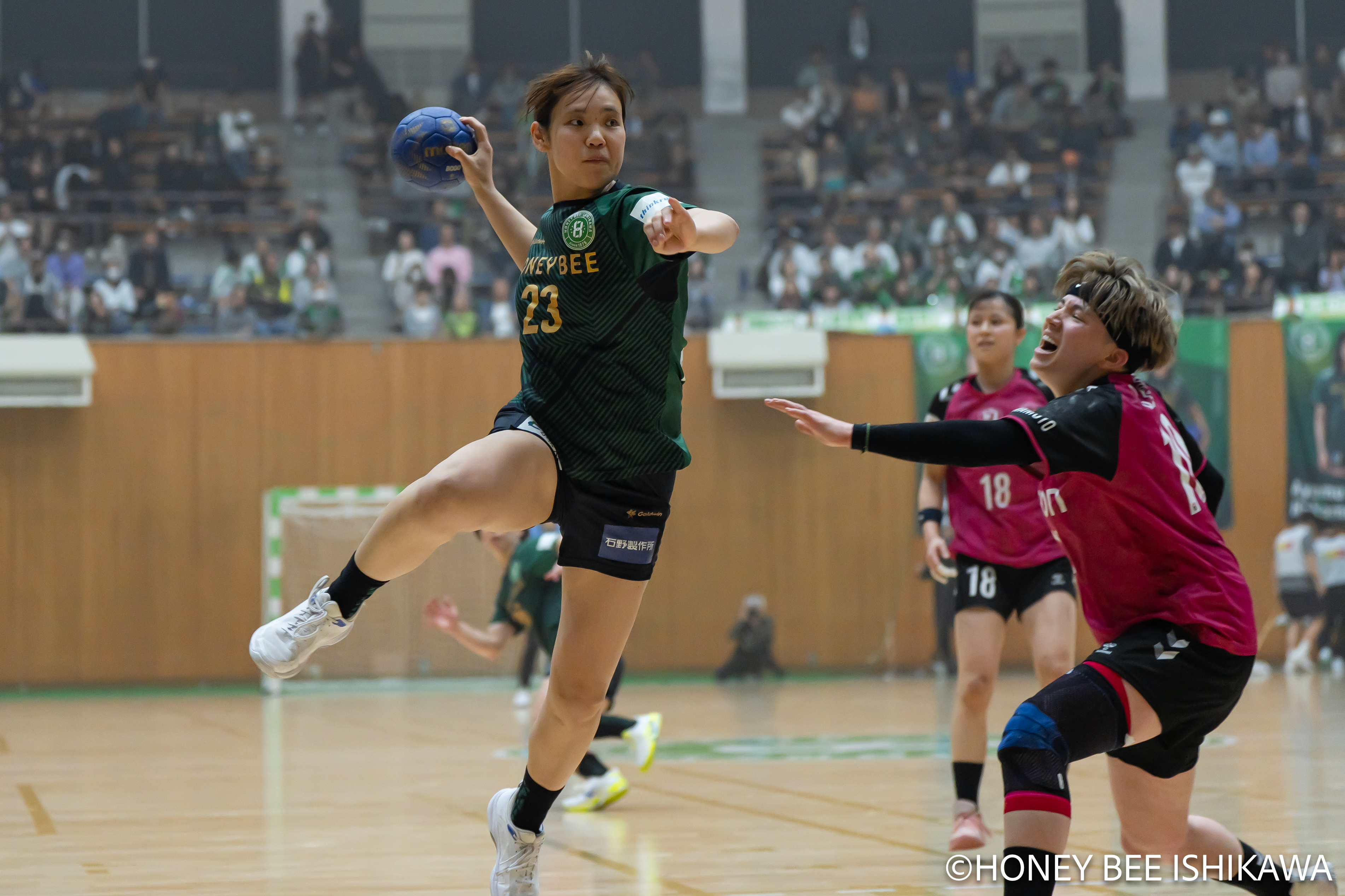 前屋敷郁佳選手